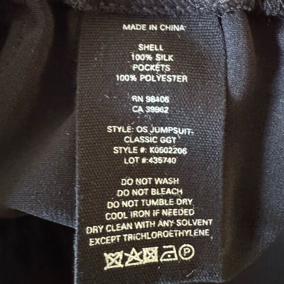 THEORY Classic Georgette Silk Off the Shoulder Black Jumpsuit Size P (00-0) - Picture 8 of 8